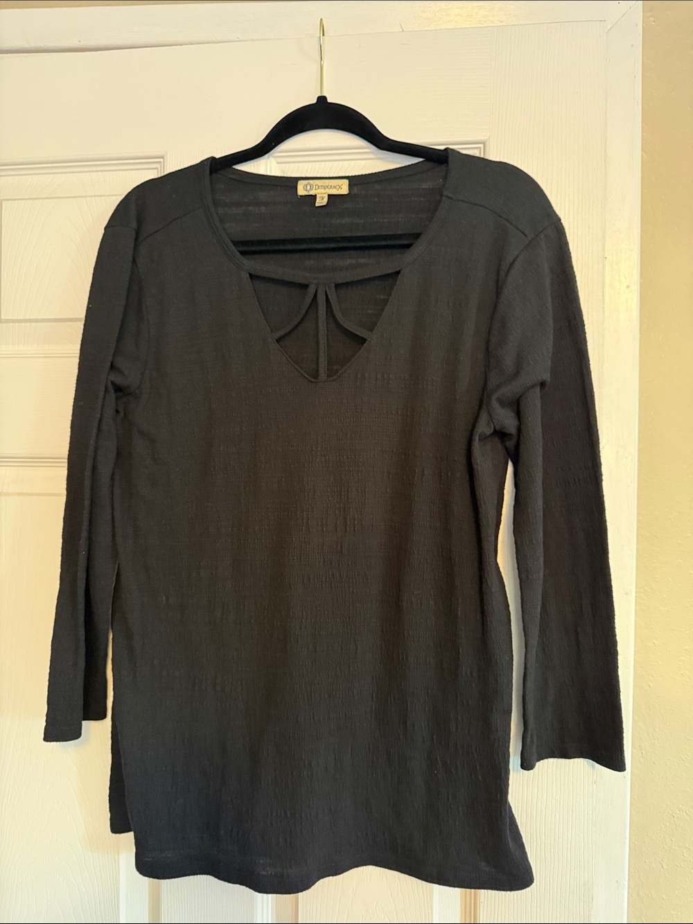 Democracy Black Lightweight Long Sleeve Top with V-Neck Tie
